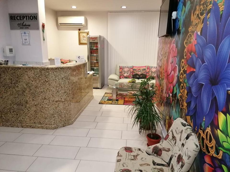 Astoria Aparthotel Hisarya Buitenkant foto